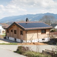 Installation photovoltaïque sur toit à pans